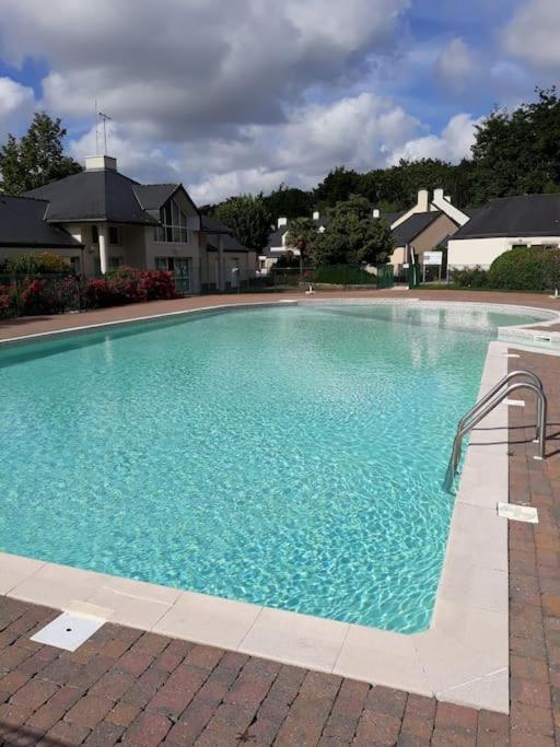 Les Cottages Du Golf A Ploemel Exterior foto